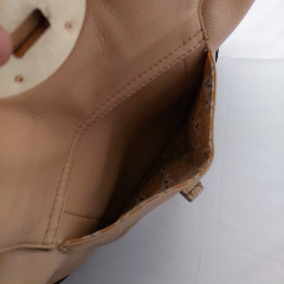 Emma Fox Tan and Black Leather Weekender Bag - Picture 5 of 16